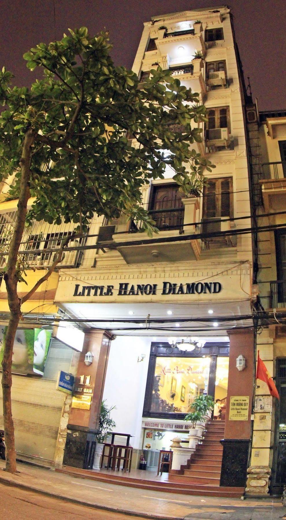 Little Diamond Khách sạn 3*