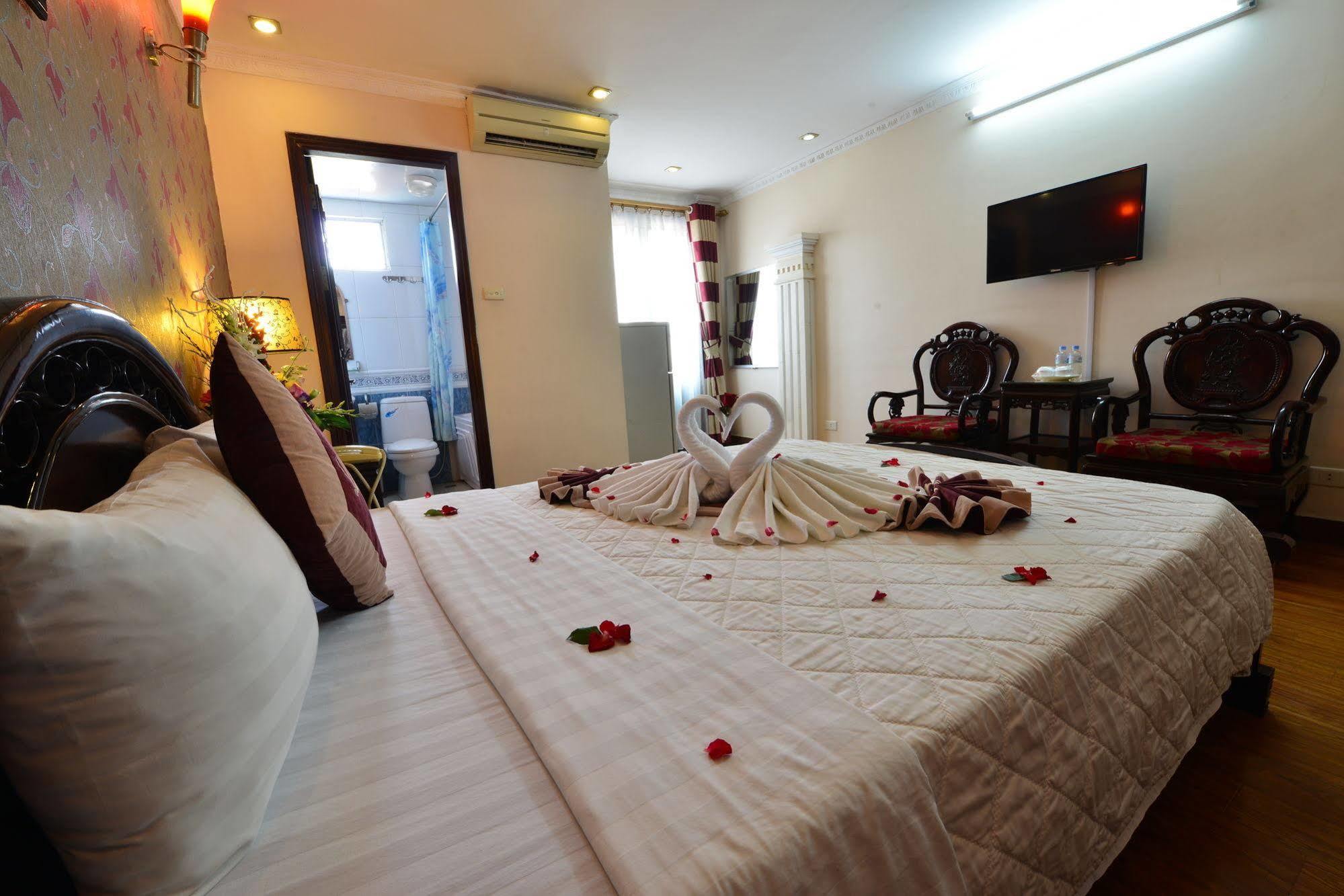 Khách sạn Little Diamond 3*